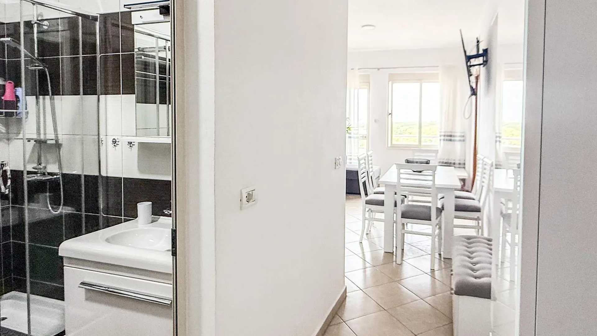 Lunasol Seaside Apartments Durres