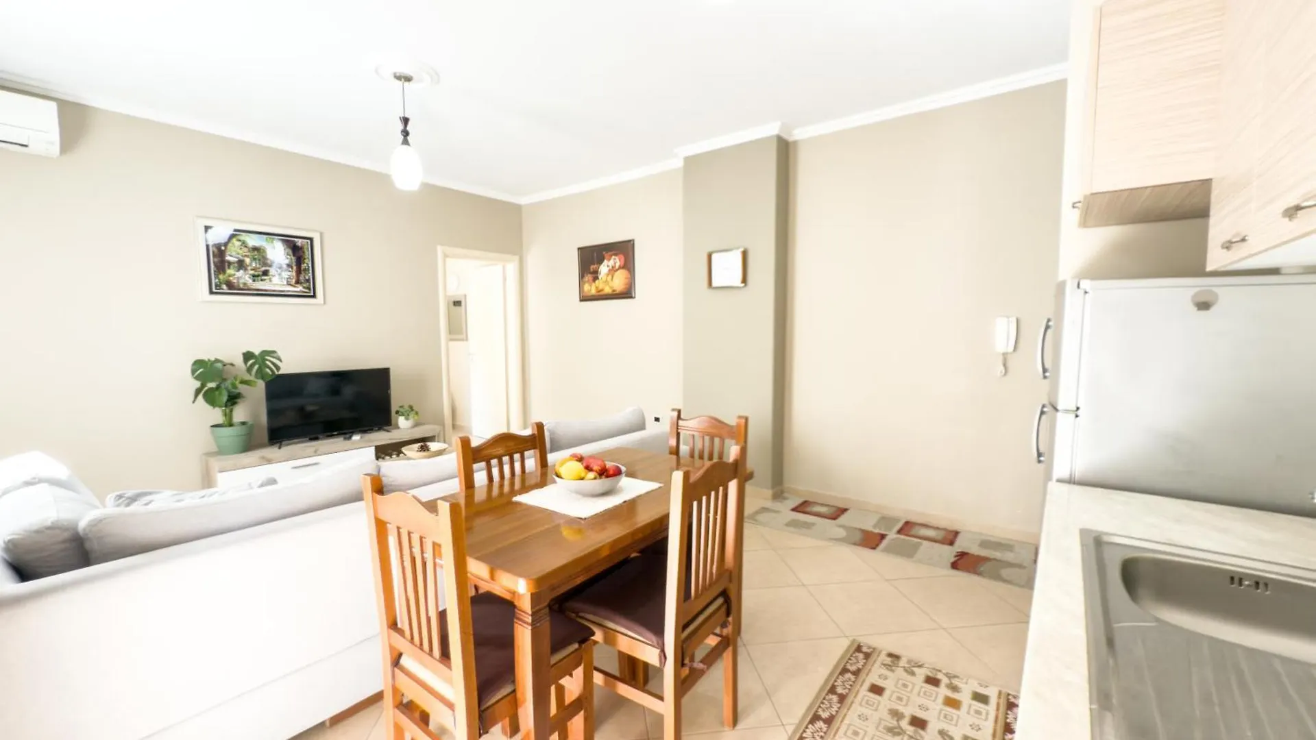 Aparthotel Lunasol Seaside Apartments Durres