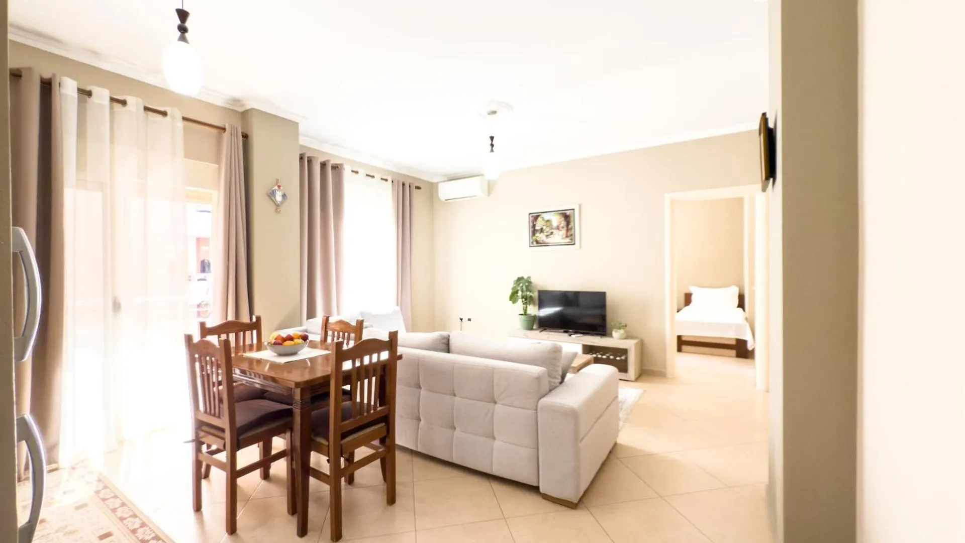 Lunasol Seaside Apartments Durres 0*,  Albania